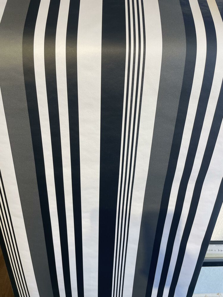 dimago soft to dark grey stripes  vlies