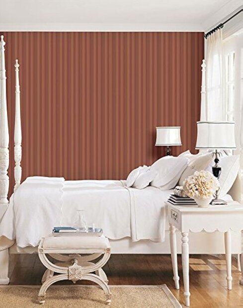 bordeaux goud metallic hotel chique luxe streep vlies